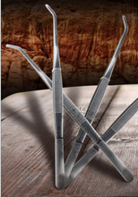 Load image into Gallery viewer, Z26 Stainless Steel Feeding Tongs, Reptile Feeding Tweezers Long Handle Feeder Tools for Fish Aquariums, Reptiles Snakes Lizard Gecko Spider and Bird - JamJam Exotic